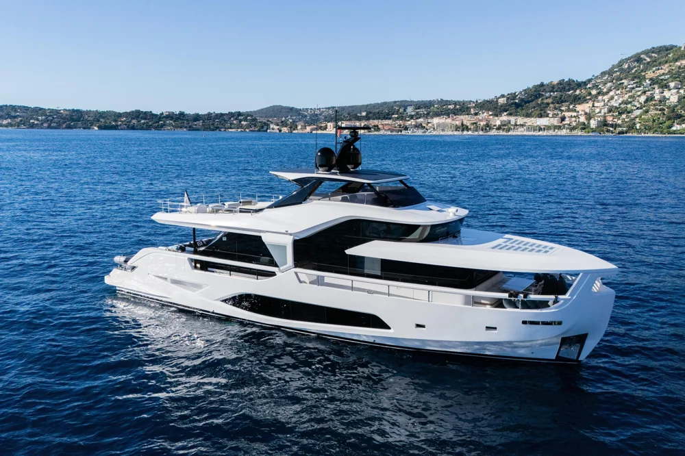 BoatPhoto.coverAlt