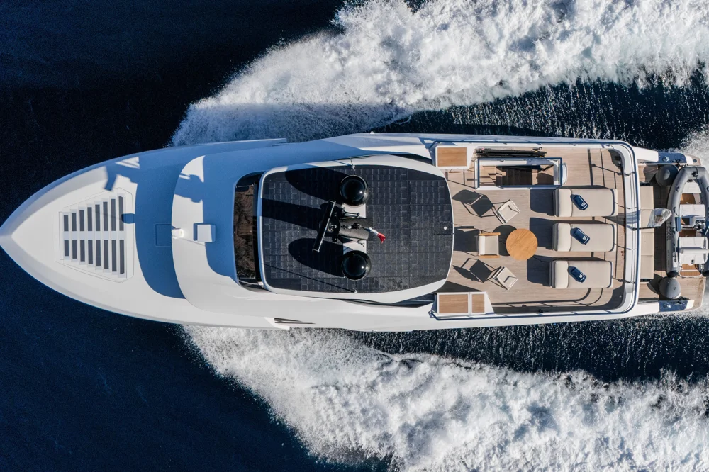 BoatPhoto.alt