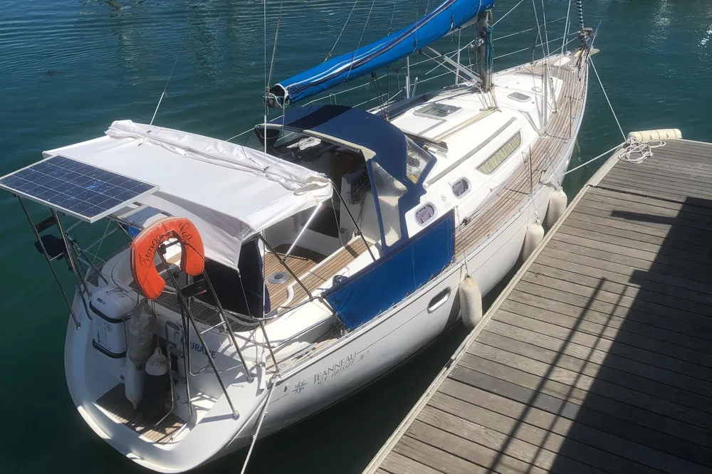 BoatPhoto.alt