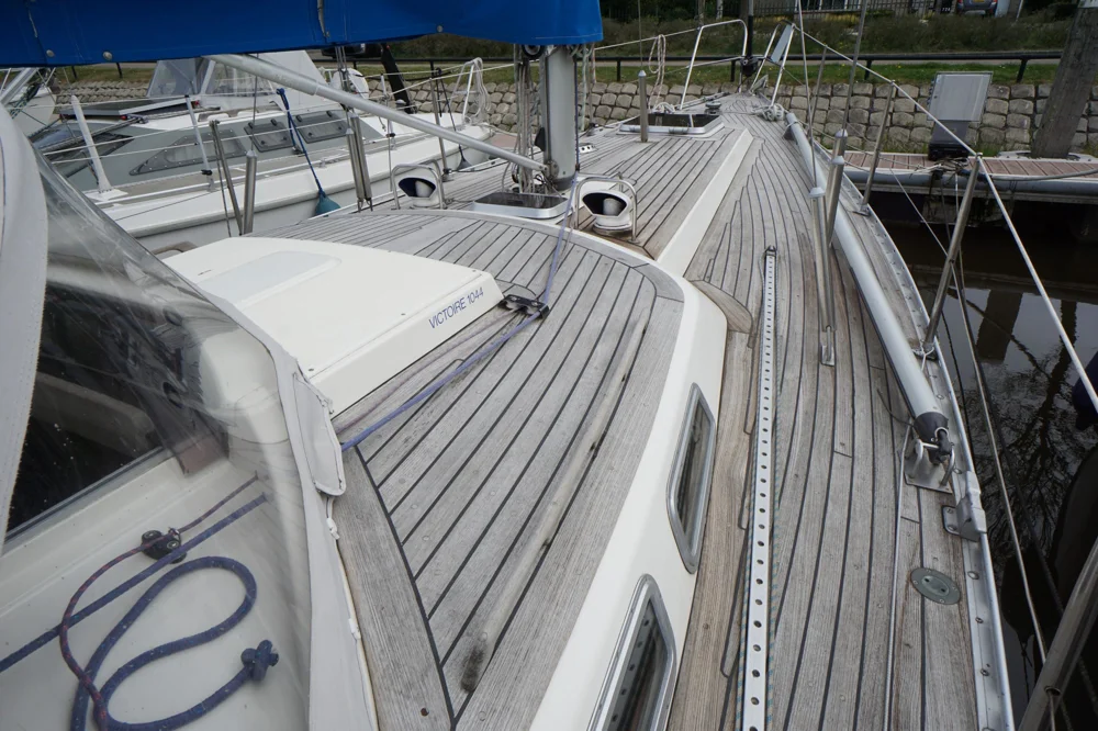 BoatPhoto.alt