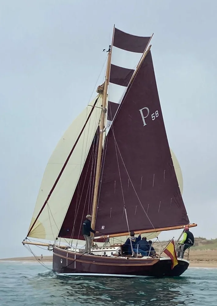 BoatPhoto.alt