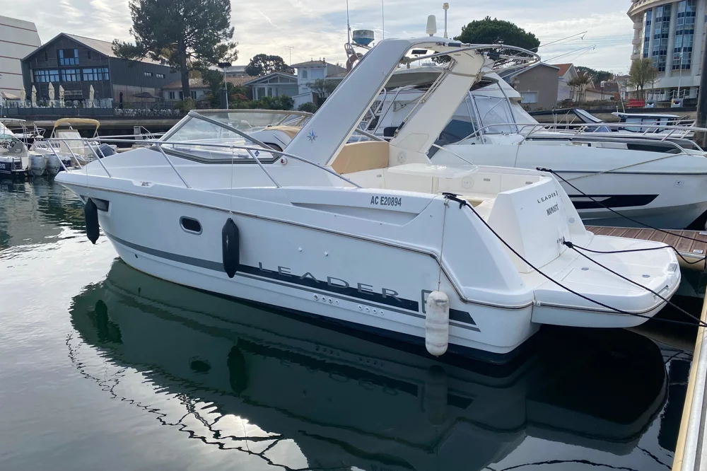 BoatPhoto.coverAlt