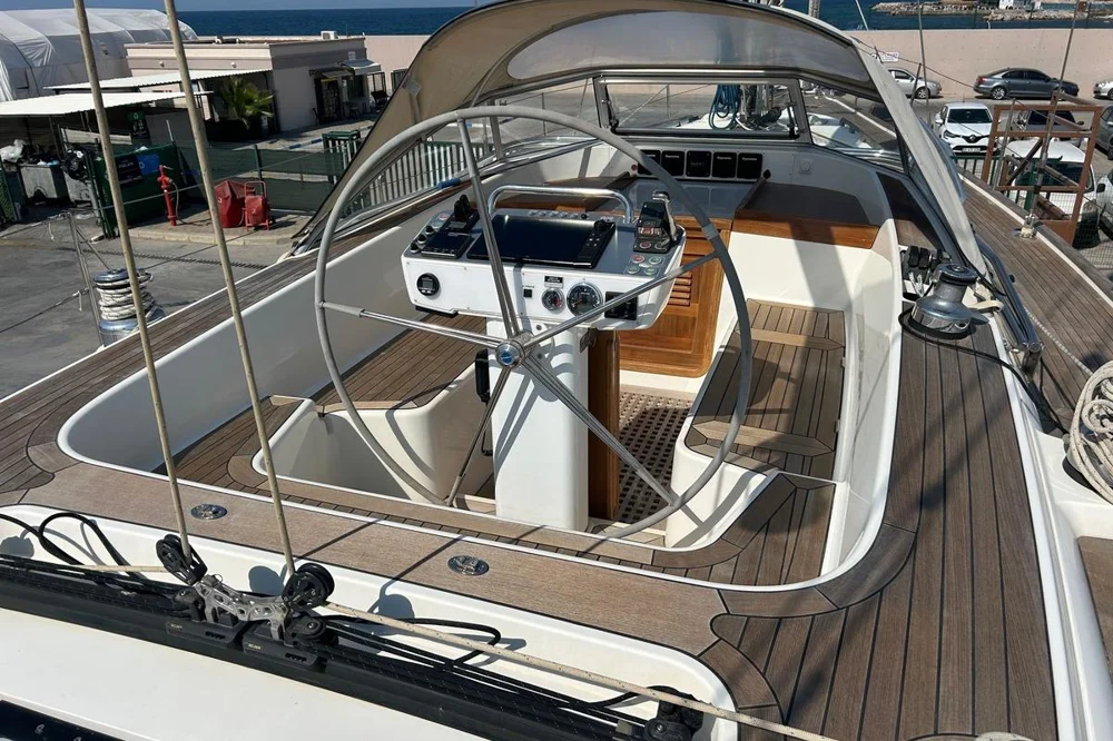 BoatPhoto.alt