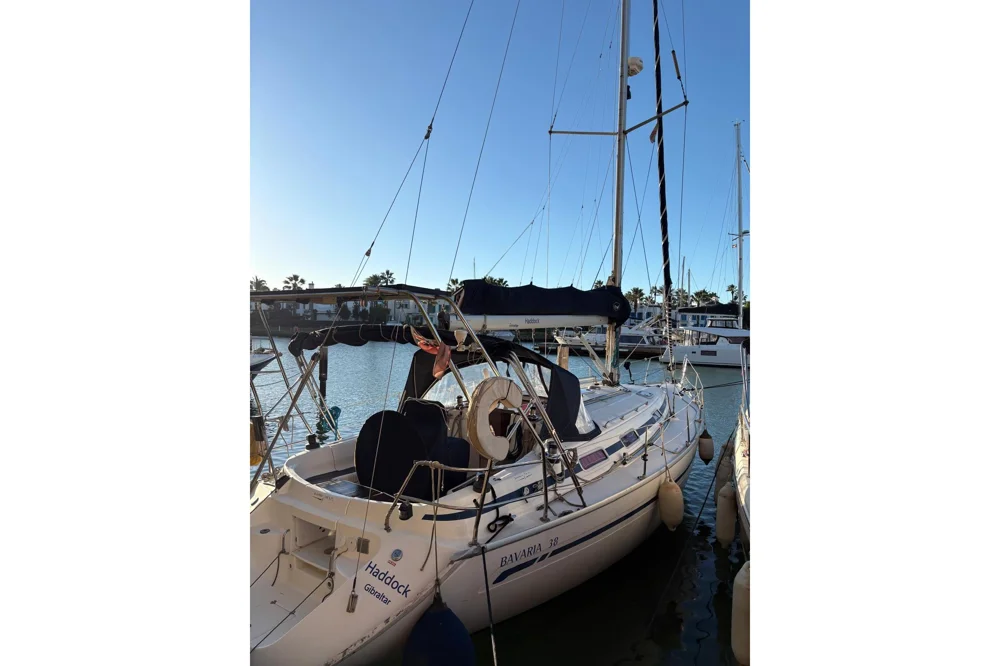 BoatPhoto.alt