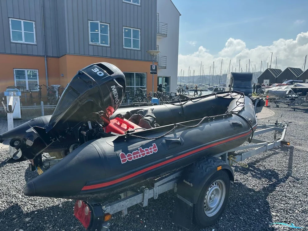 BoatPhoto.coverAlt