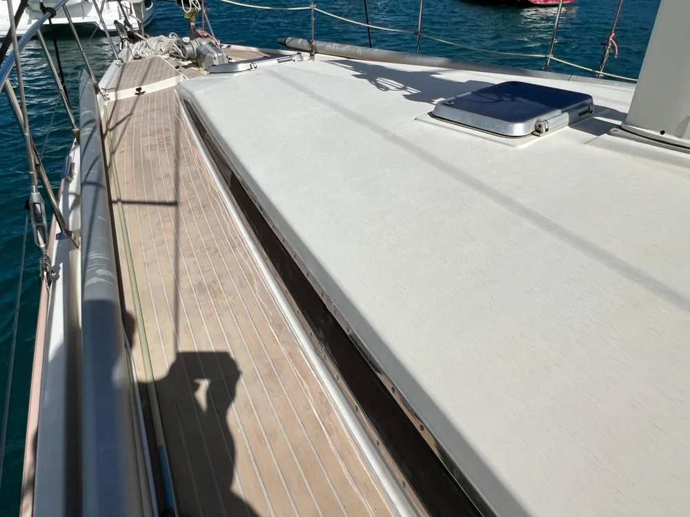 BoatPhoto.alt