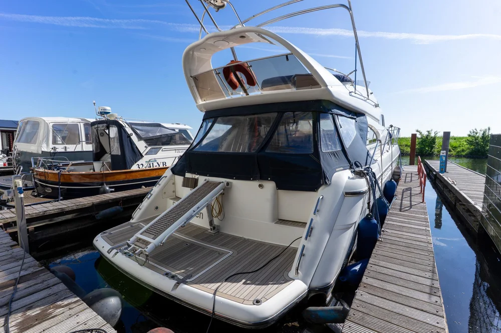BoatPhoto.alt