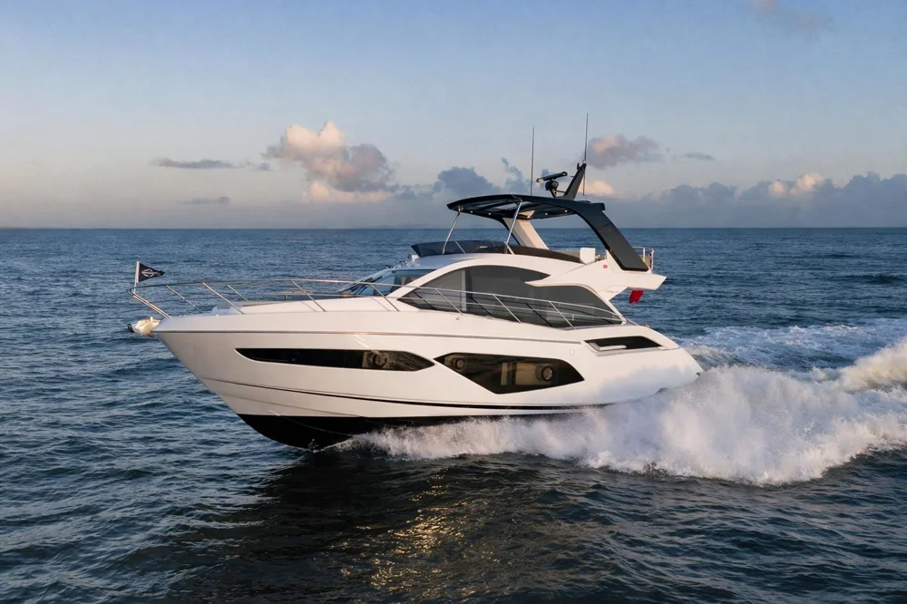 BoatPhoto.coverAlt