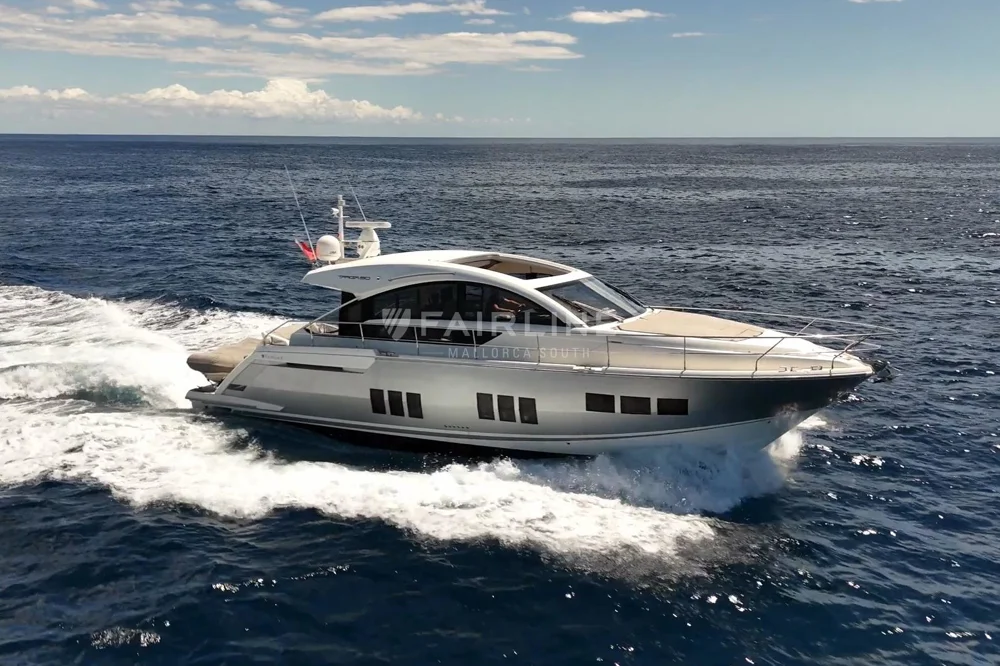 BoatPhoto.coverAlt