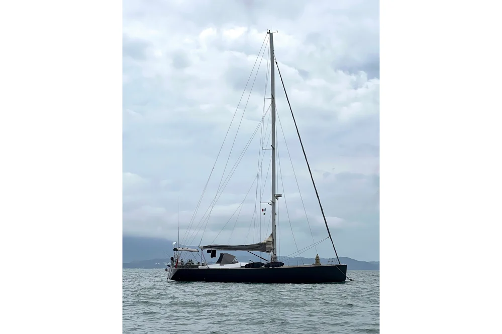 BoatPhoto.coverAlt