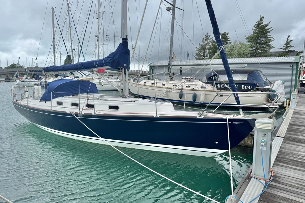 BoatPhoto.coverAlt