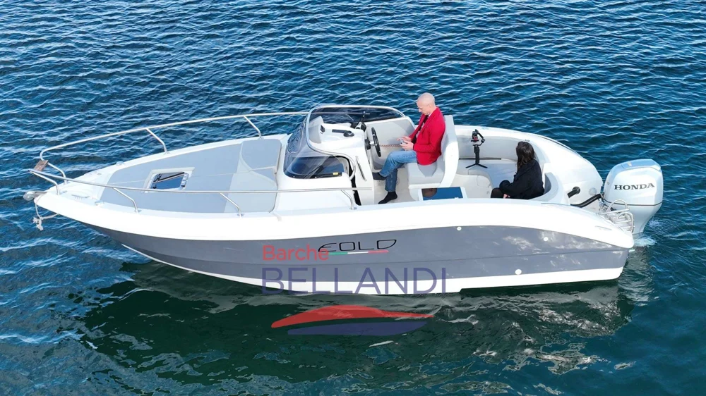 BoatPhoto.coverAlt