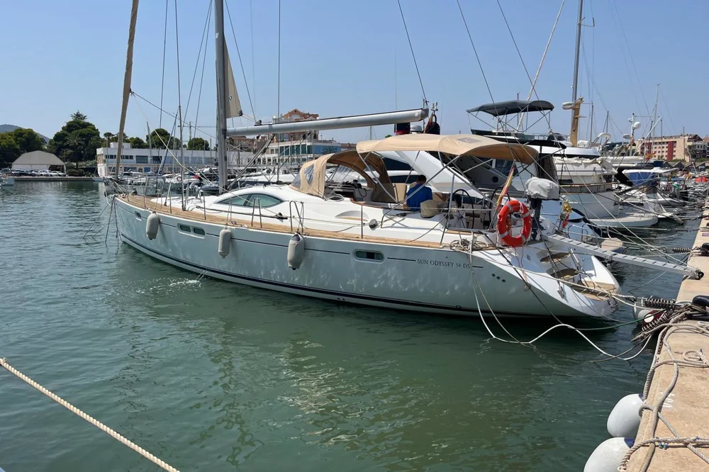 BoatPhoto.alt