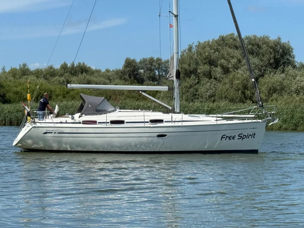 BoatPhoto.coverAlt