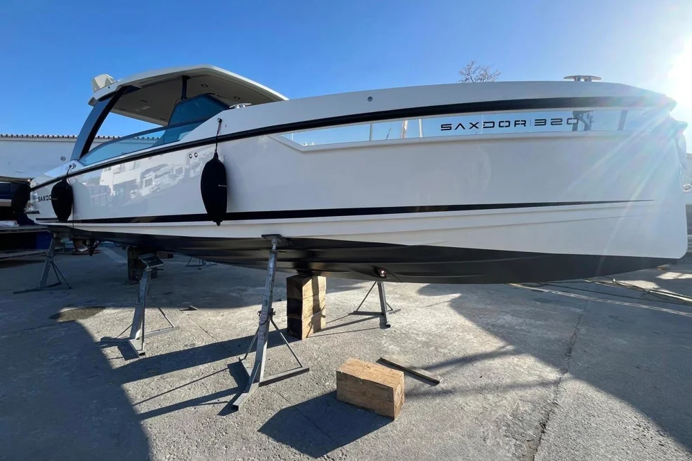 BoatPhoto.coverAlt