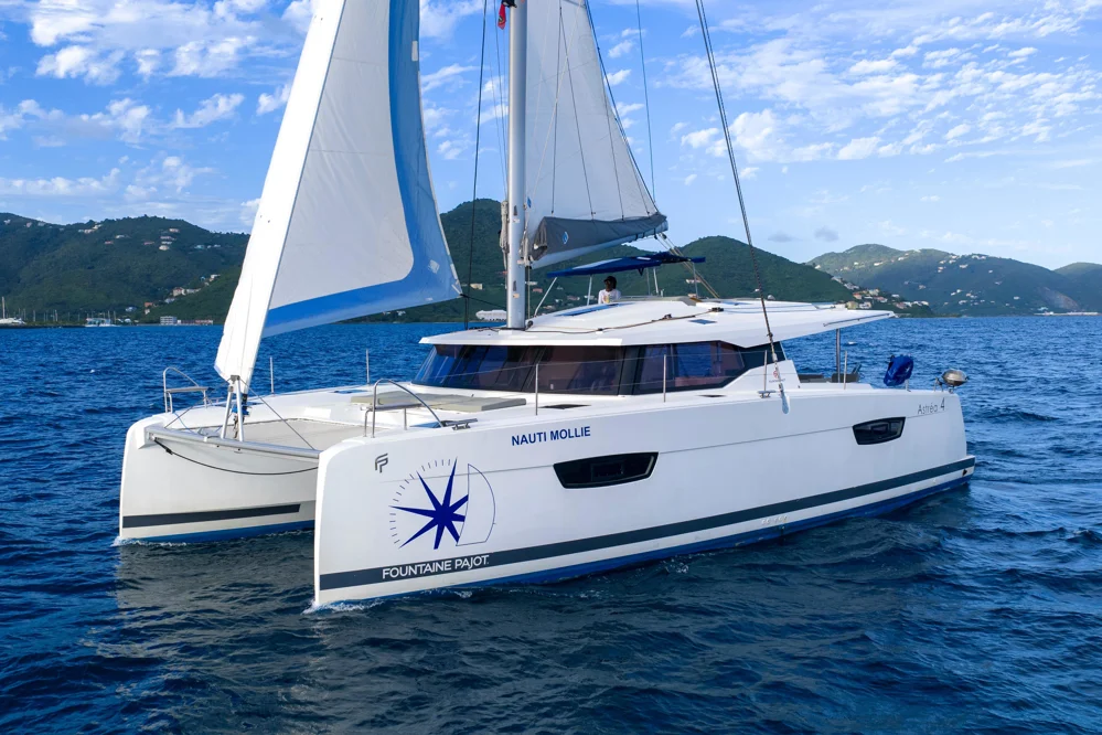 2020 Fountaine Pajot Astrea 42 for sale, photo 2 of 5