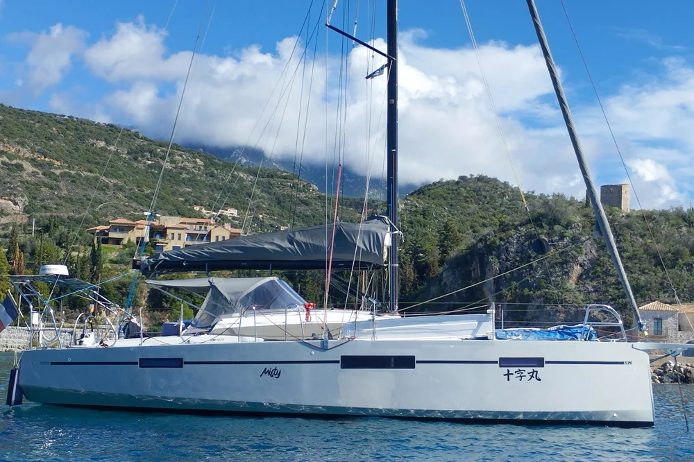 BoatPhoto.coverAlt