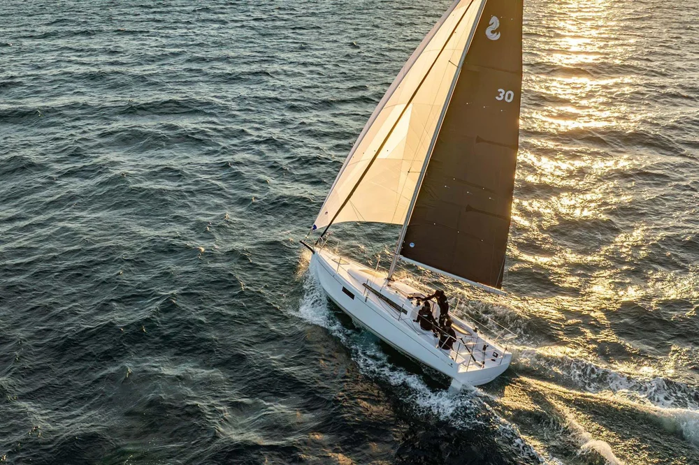 BoatPhoto.coverAlt