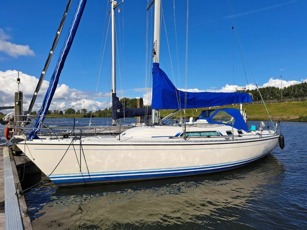BoatPhoto.alt