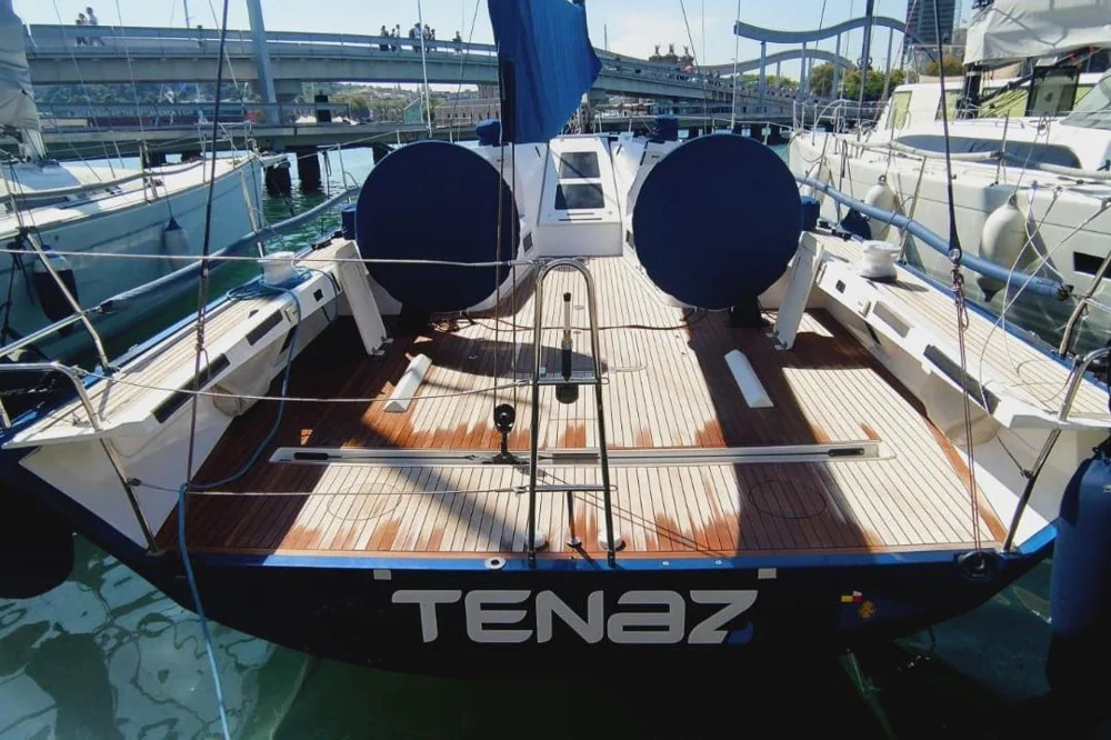 BoatPhoto.alt