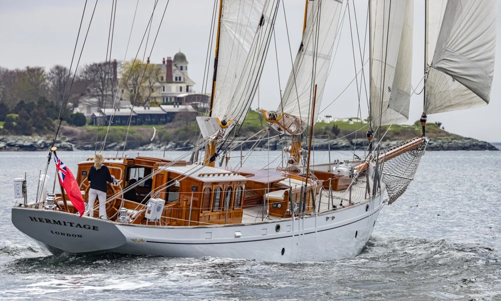 BoatPhoto.coverAlt