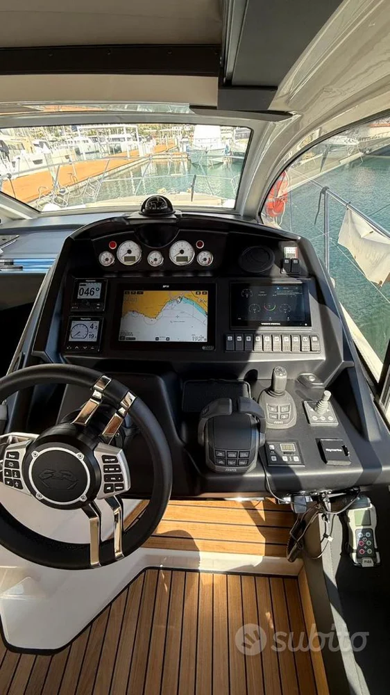 BoatPhoto.alt