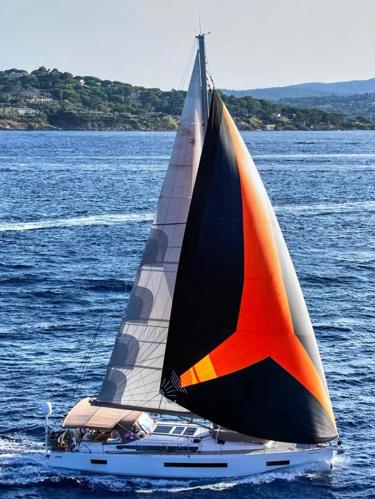 BoatPhoto.coverAlt