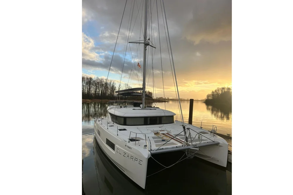 2020 Lagoon 46 for sale in Vancouver, Canada, photo 2 of 5