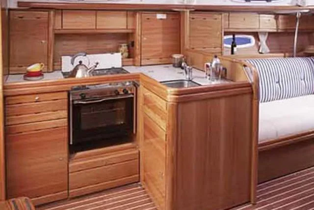BoatPhoto.coverAlt