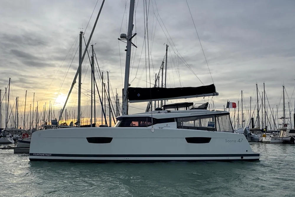 BoatPhoto.coverAlt