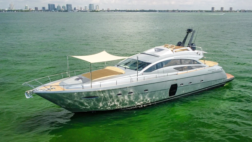 BoatPhoto.alt