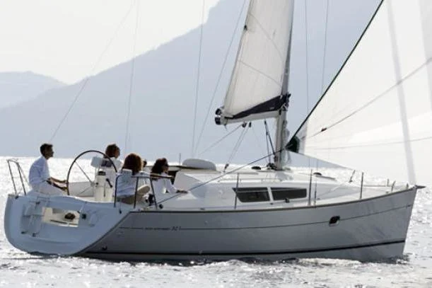 BoatPhoto.coverAlt