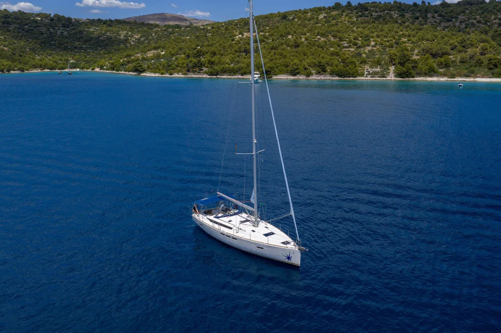 2018 Jeanneau Sun Odyssey 519 for sale, photo 2 of 5