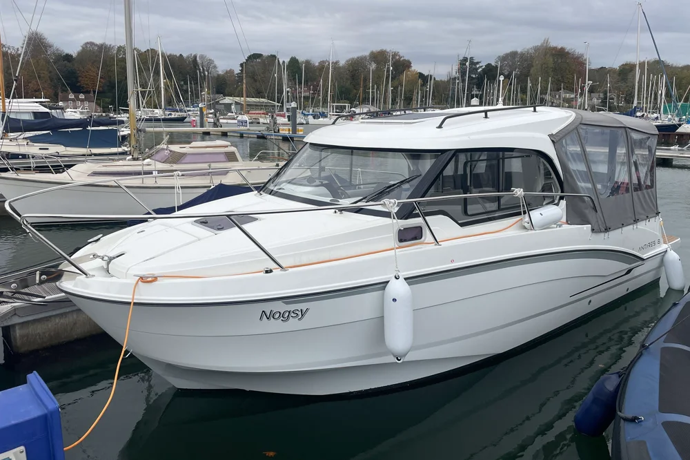 BoatPhoto.coverAlt
