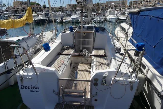 2009 Sunbeam Yachts 30.1 for sale in Cogolin, France, photo 2 of 5