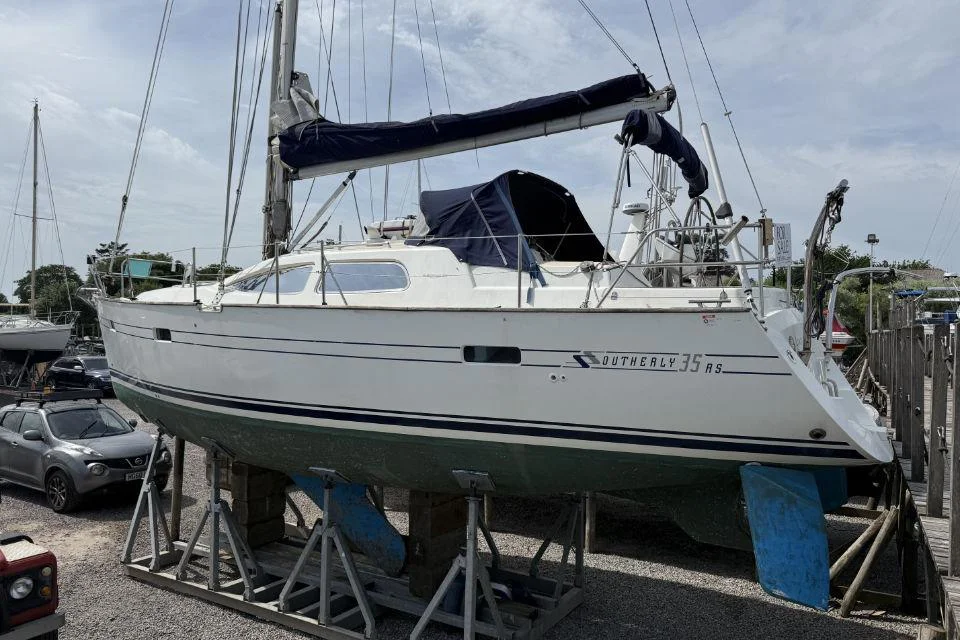 BoatPhoto.coverAlt