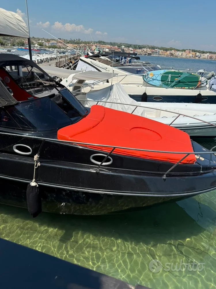 BoatPhoto.alt