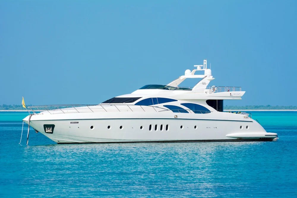 BoatPhoto.coverAlt