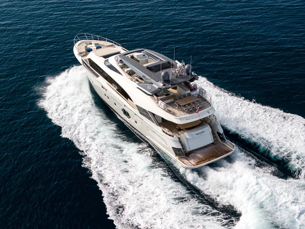 BoatPhoto.alt