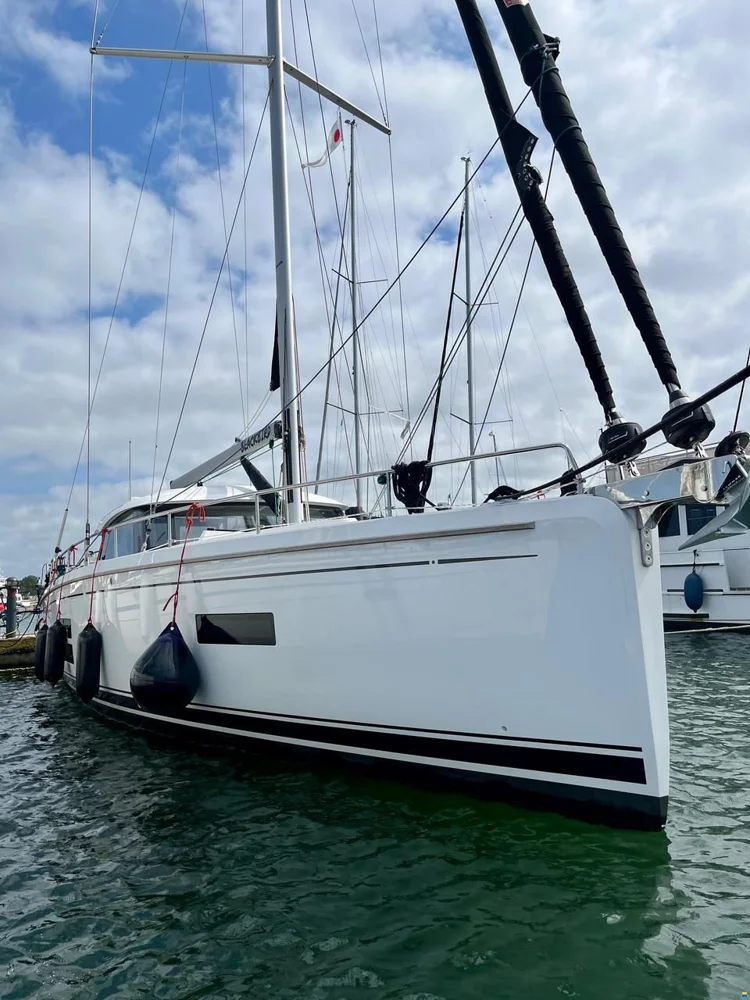 BoatPhoto.coverAlt