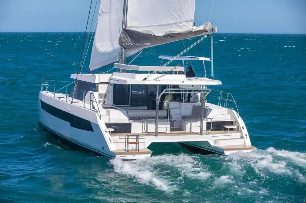BoatPhoto.alt