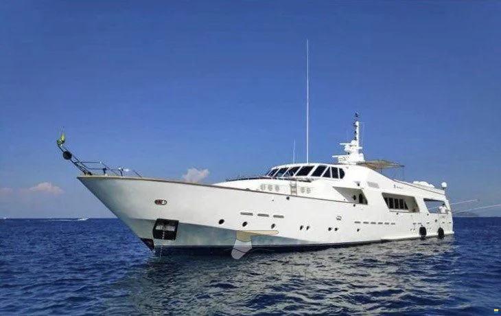 BoatPhoto.alt