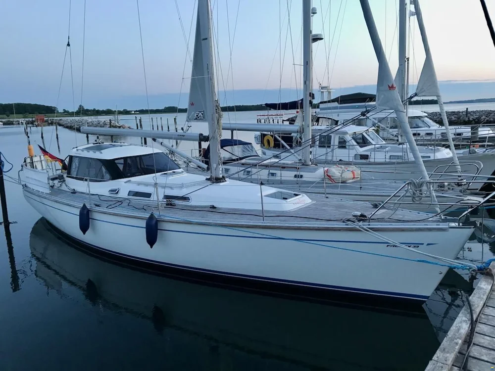 BoatPhoto.coverAlt
