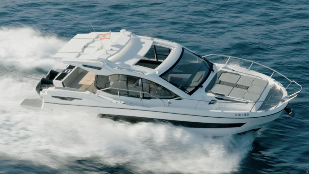 BoatPhoto.alt