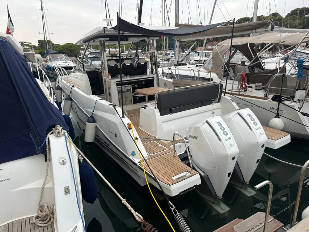 2024 Jeanneau Cap Camarat WA 10.5 S2 for sale in France