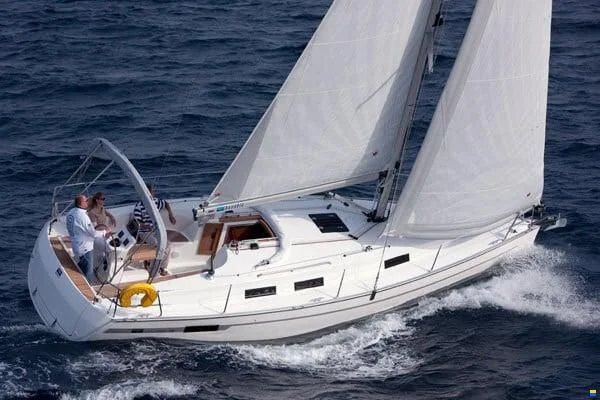 BoatPhoto.coverAlt