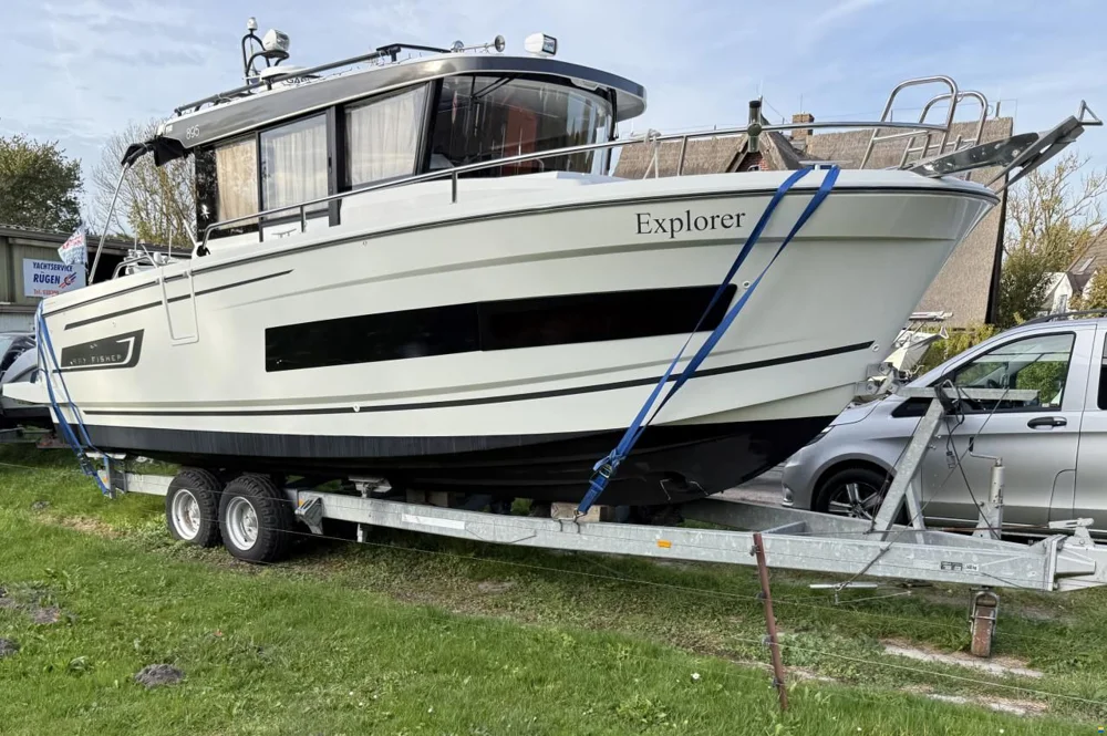 BoatPhoto.coverAlt
