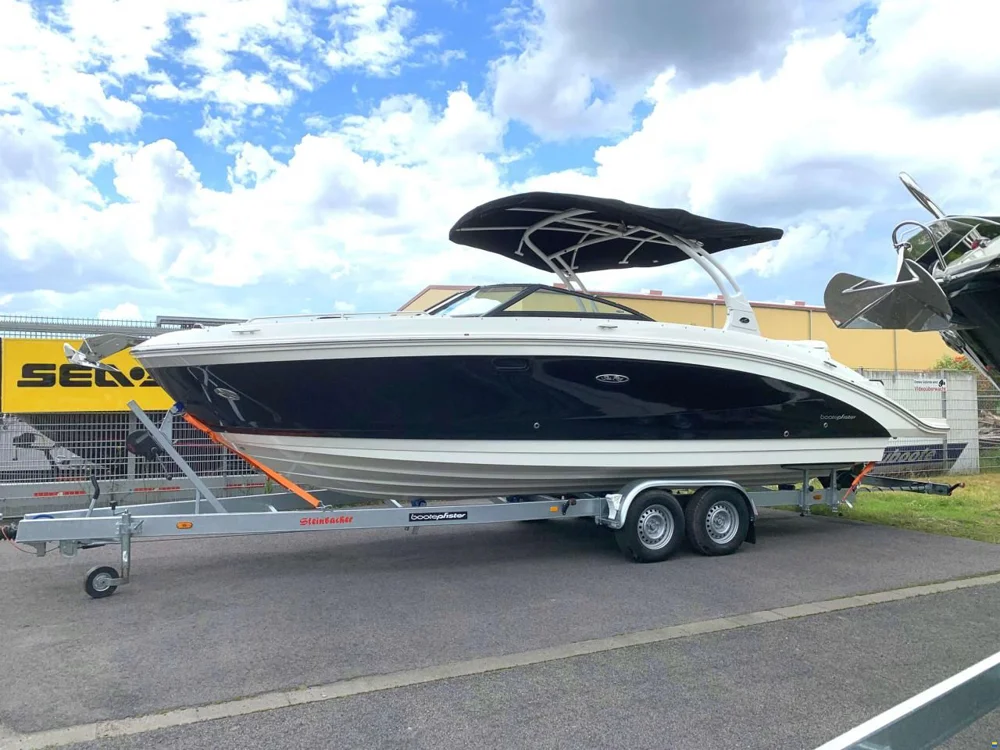 BoatPhoto.coverAlt