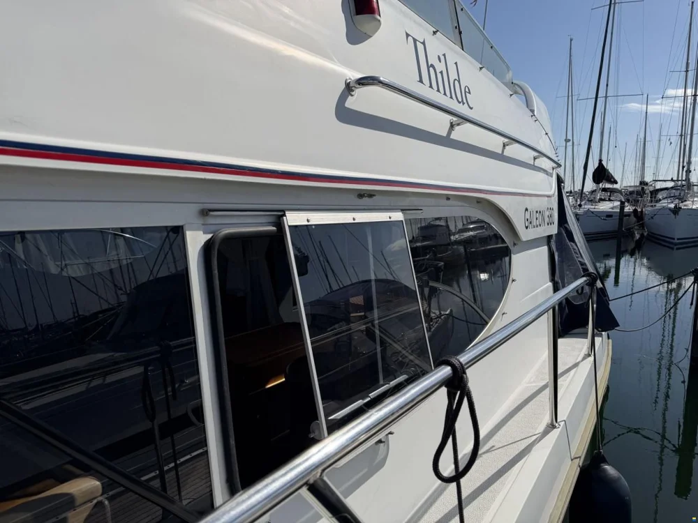 BoatPhoto.alt