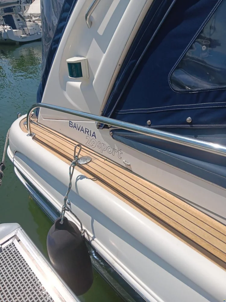 BoatPhoto.alt